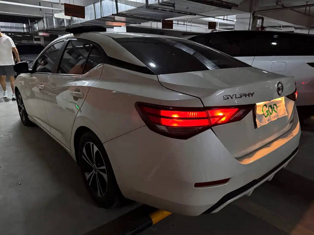 Nissan Sylphy — миниатюра 4