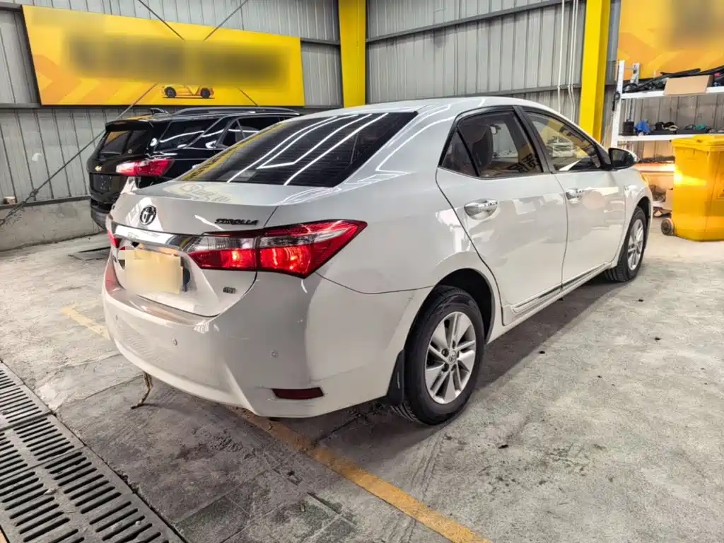 Toyota Corolla — миниатюра 7