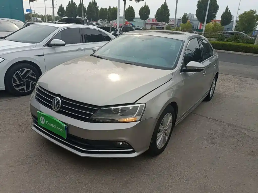 Volkswagen Sagitar — миниатюра 2