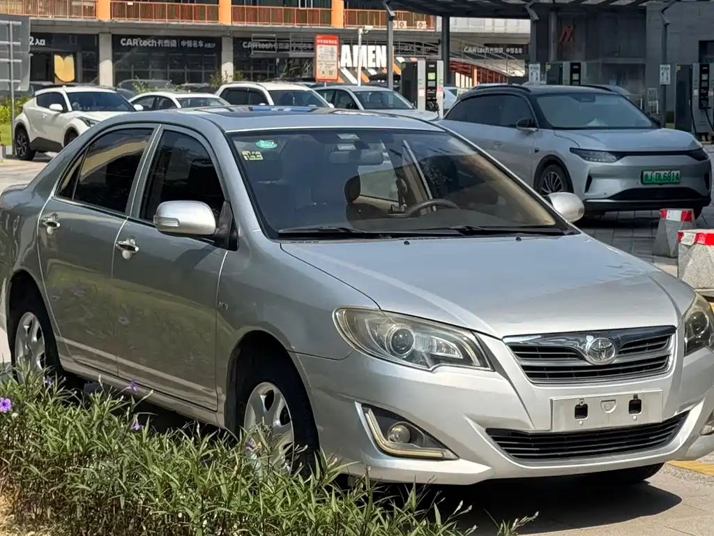 Toyota Corolla — миниатюра 3