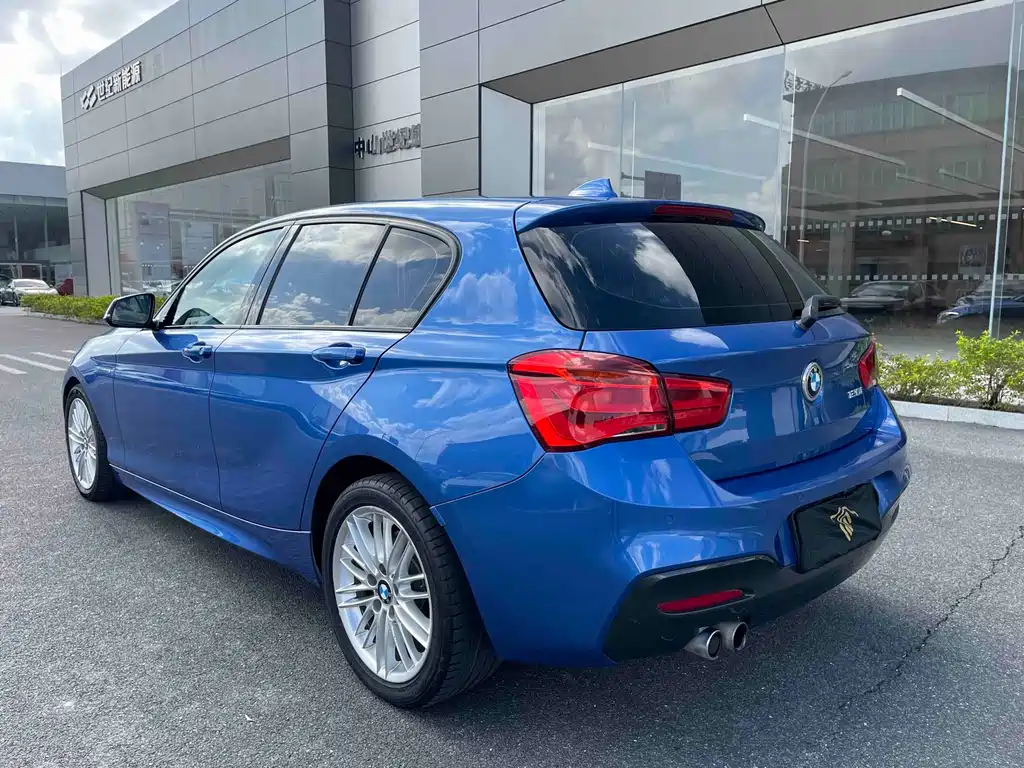 BMW 1 Series (Import) — миниатюра 12