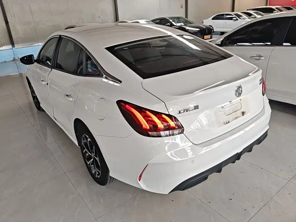 MG MG5 — миниатюра 5