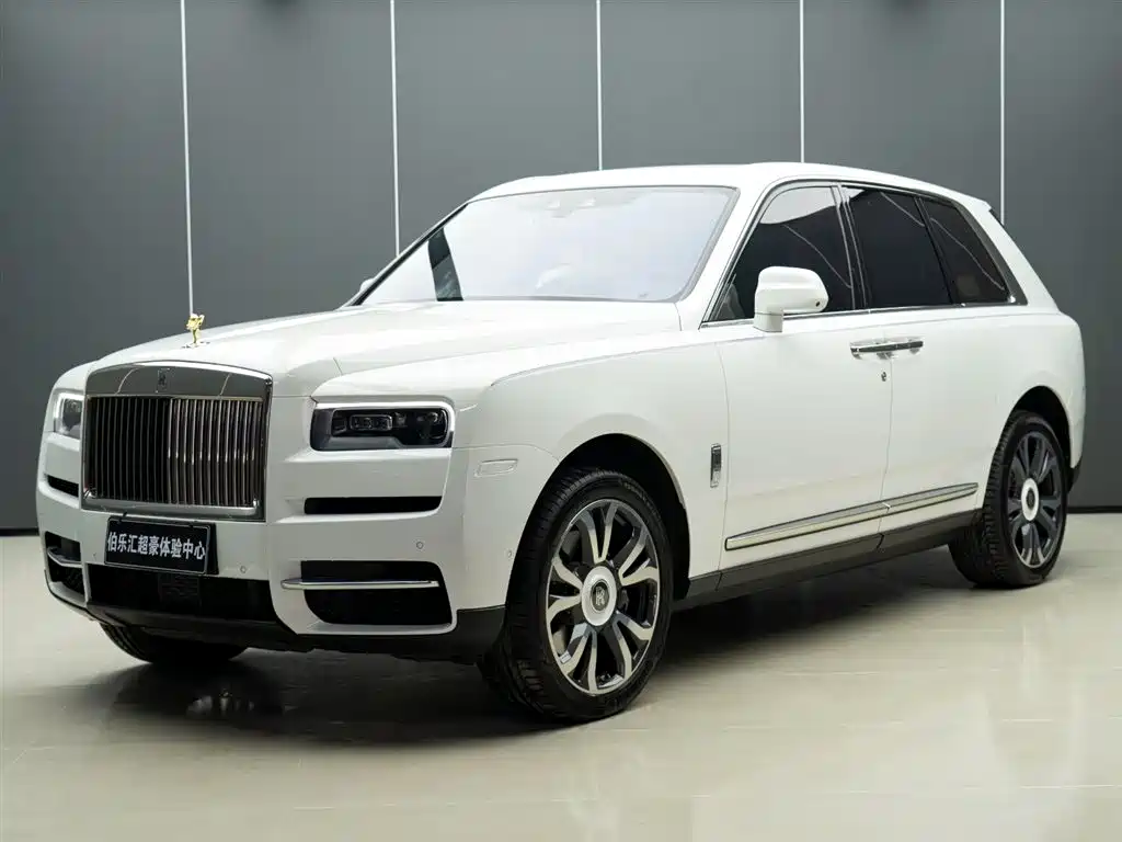 Rolls-Royce Cullinan 2018 мест