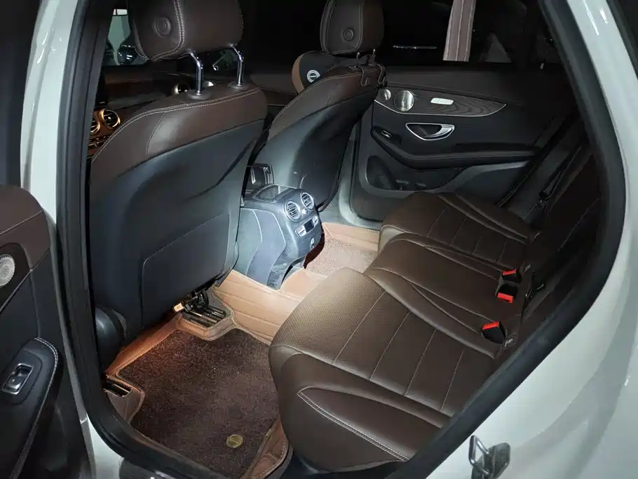 Mercedes-Benz GLC — миниатюра 11