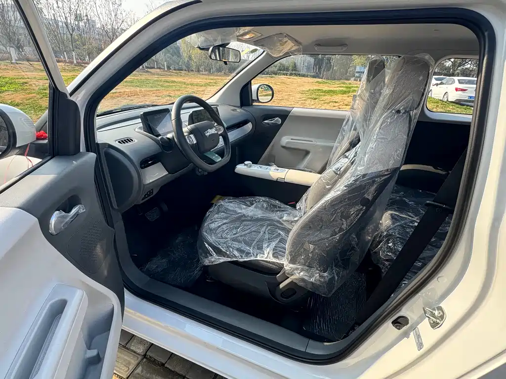 CHANGAN CHANGAN LUMIN