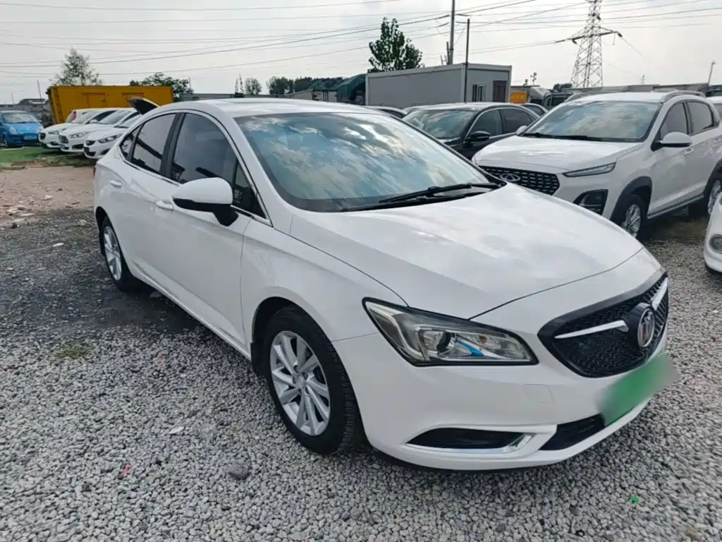 Buick Verano — миниатюра 4