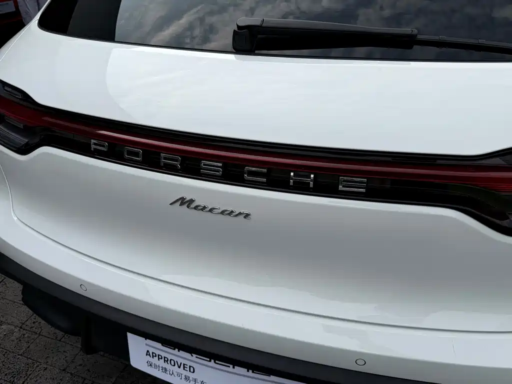 Porsche Macan — миниатюра 22