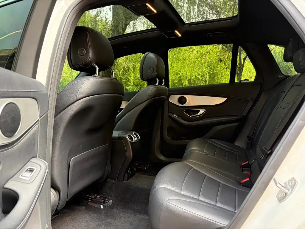 Mercedes-Benz GLC — миниатюра 9