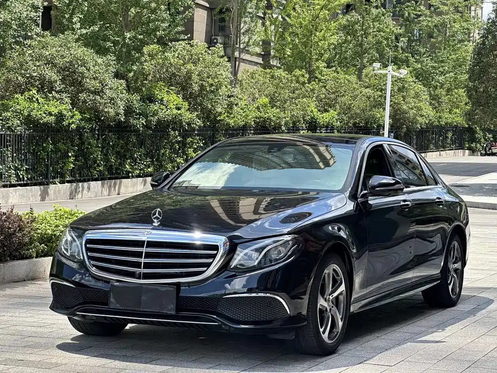 Mercedes-Benz E-Class 2019