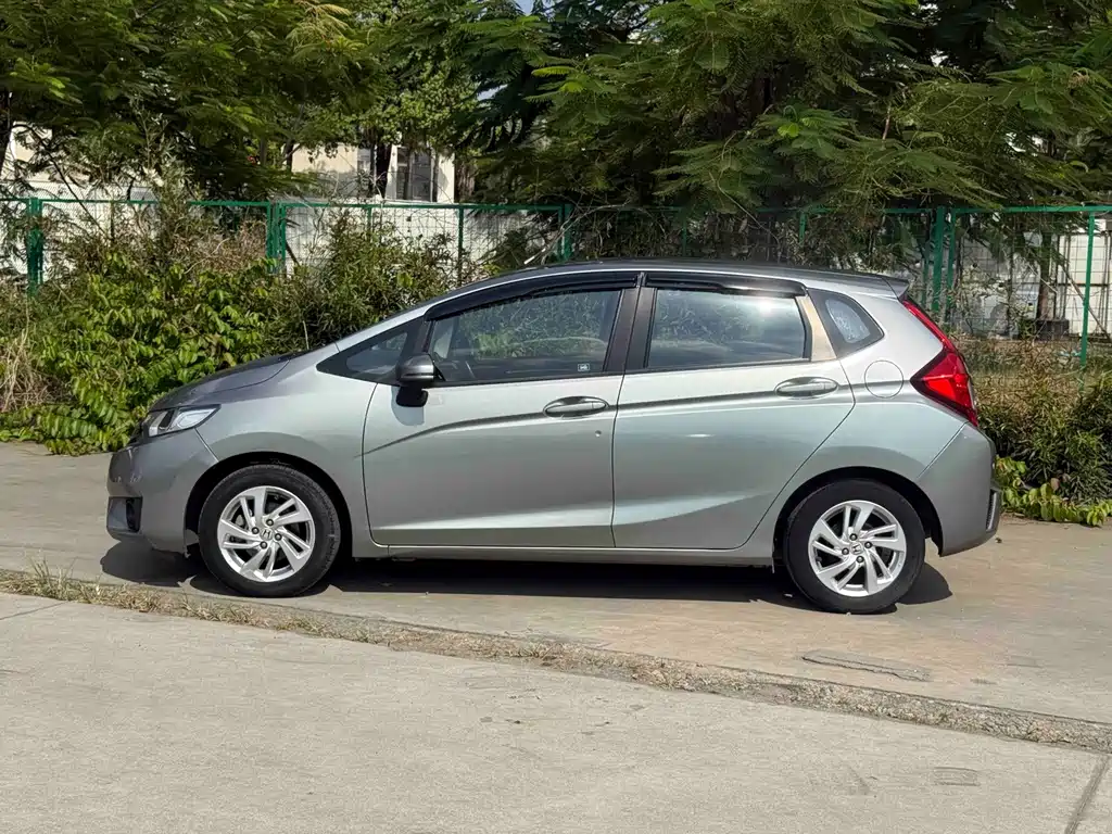 Honda Fit — миниатюра 3