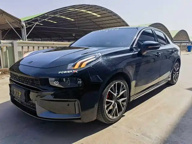 2022 Lynk & Co 03