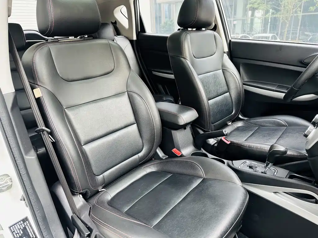 Changan CS35 — миниатюра 6
