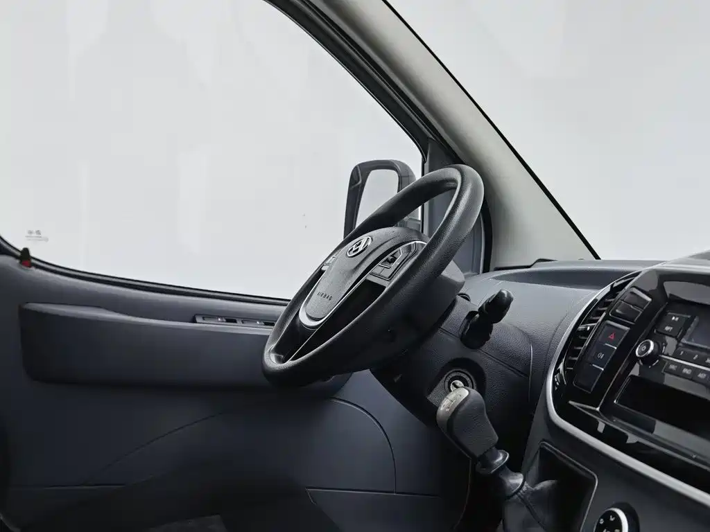 MAXUS V80 — миниатюра 22