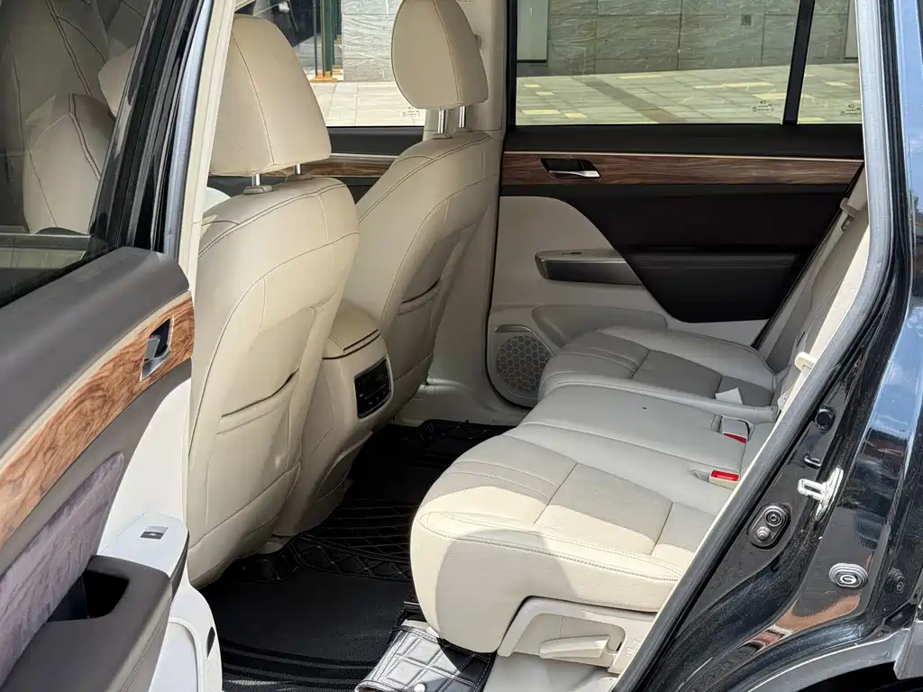 GAC Motor Trumpchi GS8 — миниатюра 7