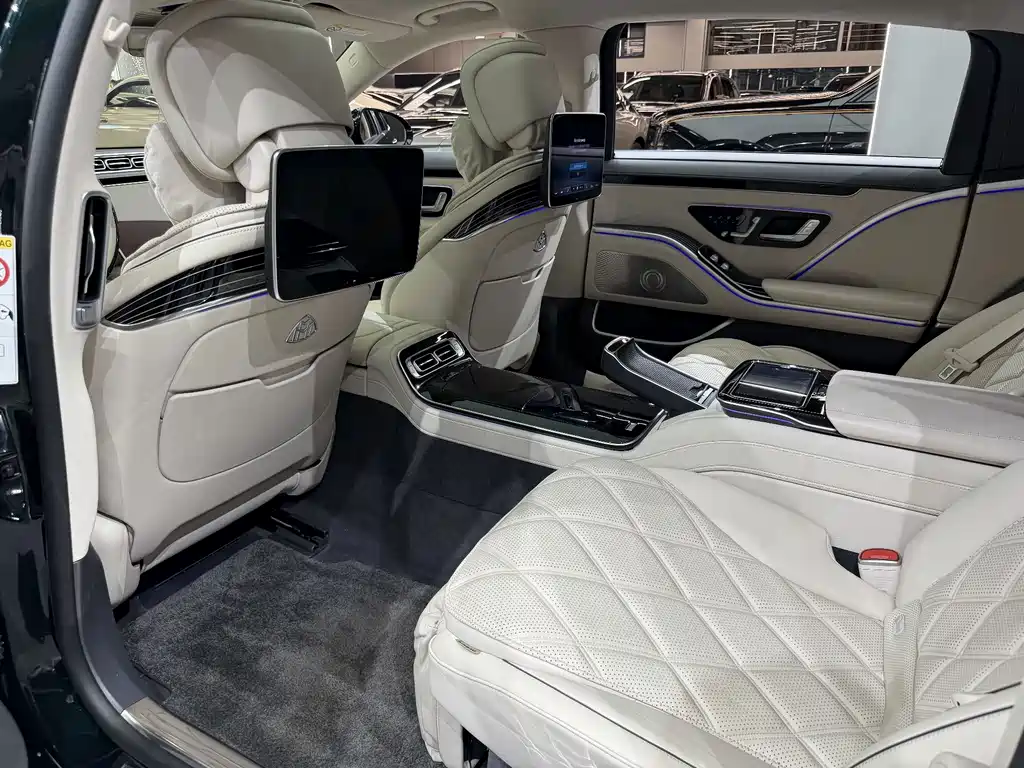 Mercedes-Benz S-Class — миниатюра 9
