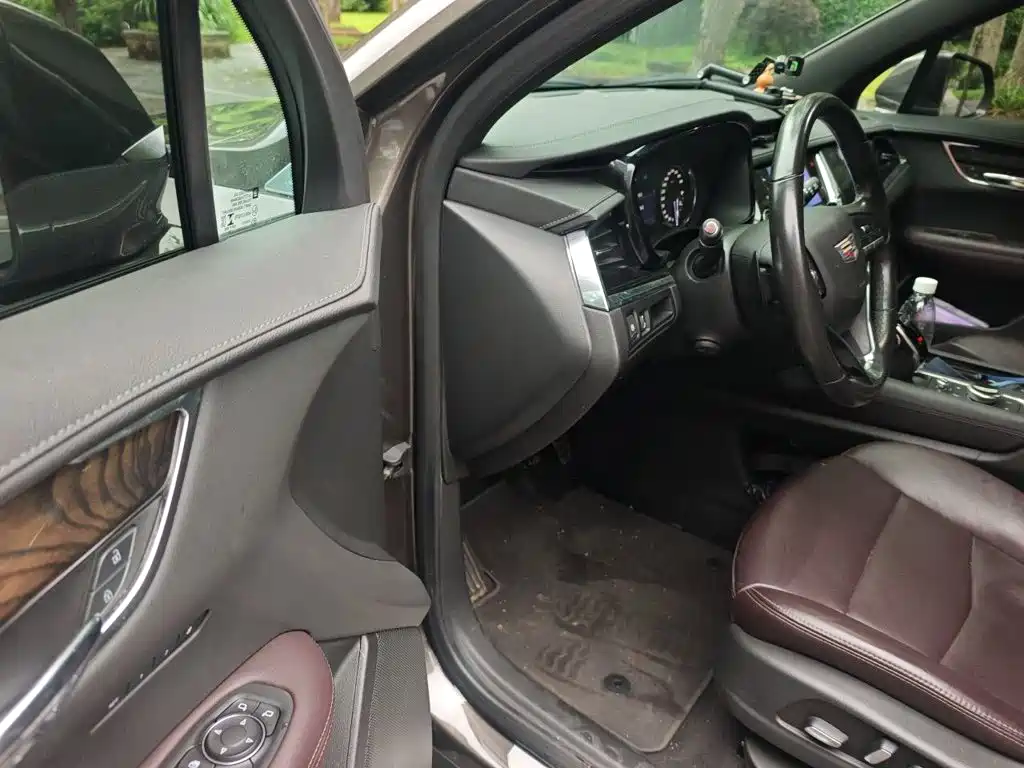 Cadillac XT6 — миниатюра 14