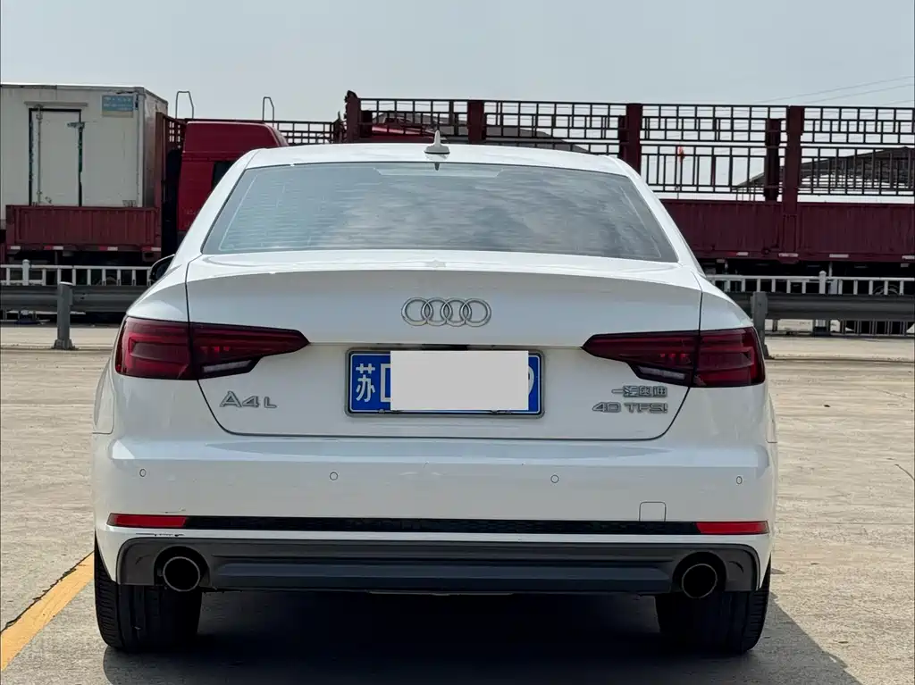 Audi A4L — миниатюра 5