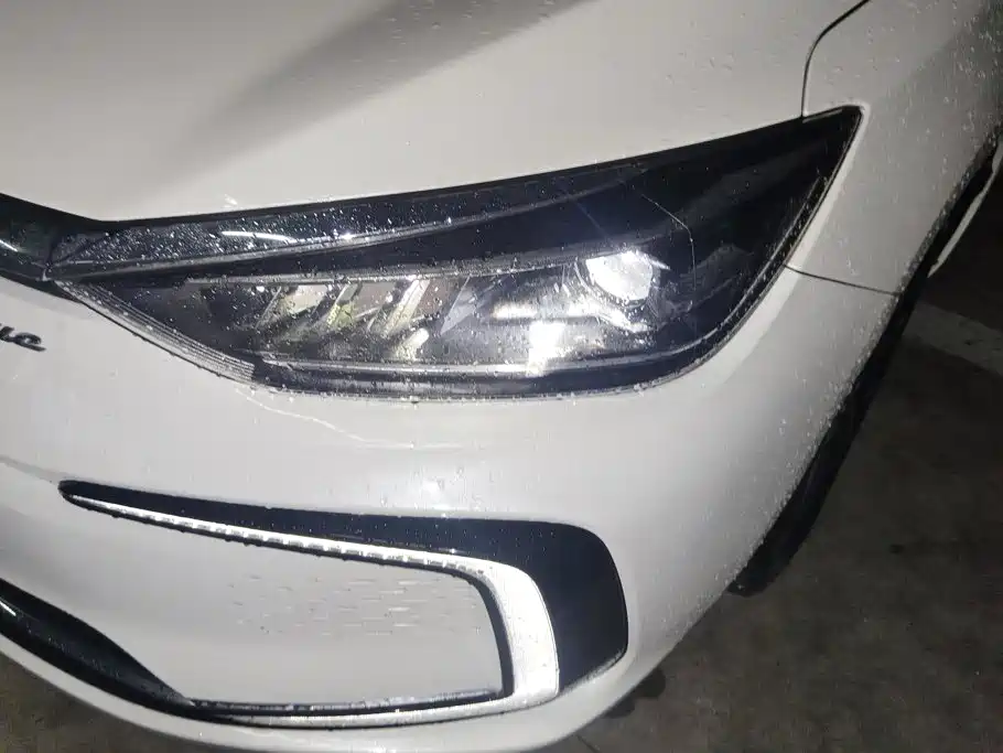 BAIC EU5 — миниатюра 5
