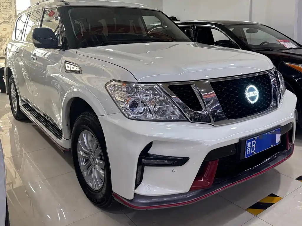Nissan Patrol — миниатюра 3