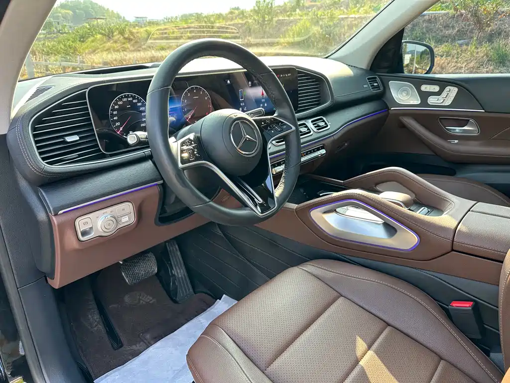 Mercedes-Benz GLE (Import) — миниатюра 7
