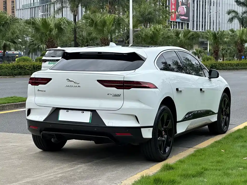 Jaguar I-Pace 2018 EV400 SE