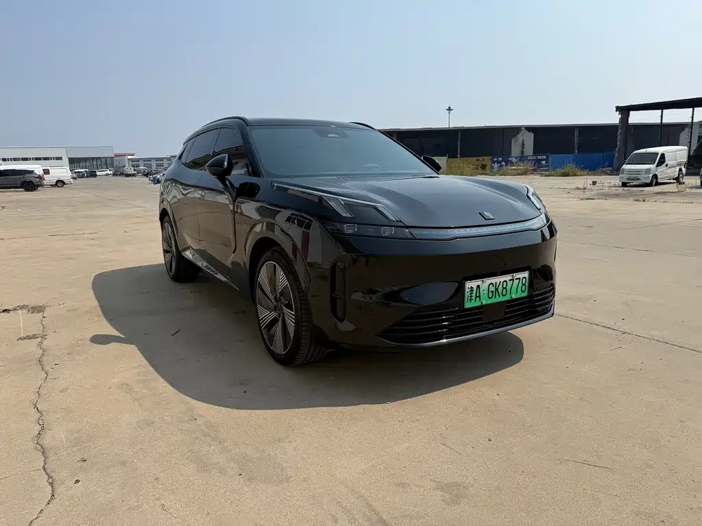 Lynk & Co 08 EM-P — миниатюра 3