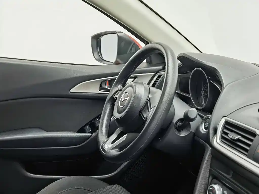 Mazda 3 Axela — миниатюра 22