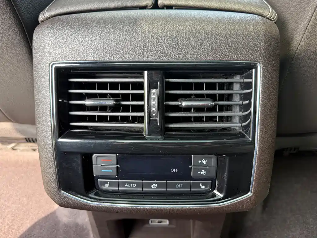 Volkswagen Teramont — миниатюра 16