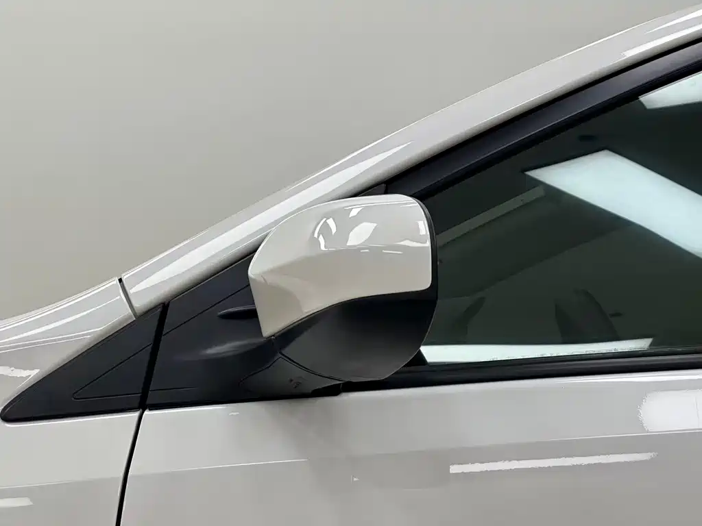 Toyota Yaris L — миниатюра 12
