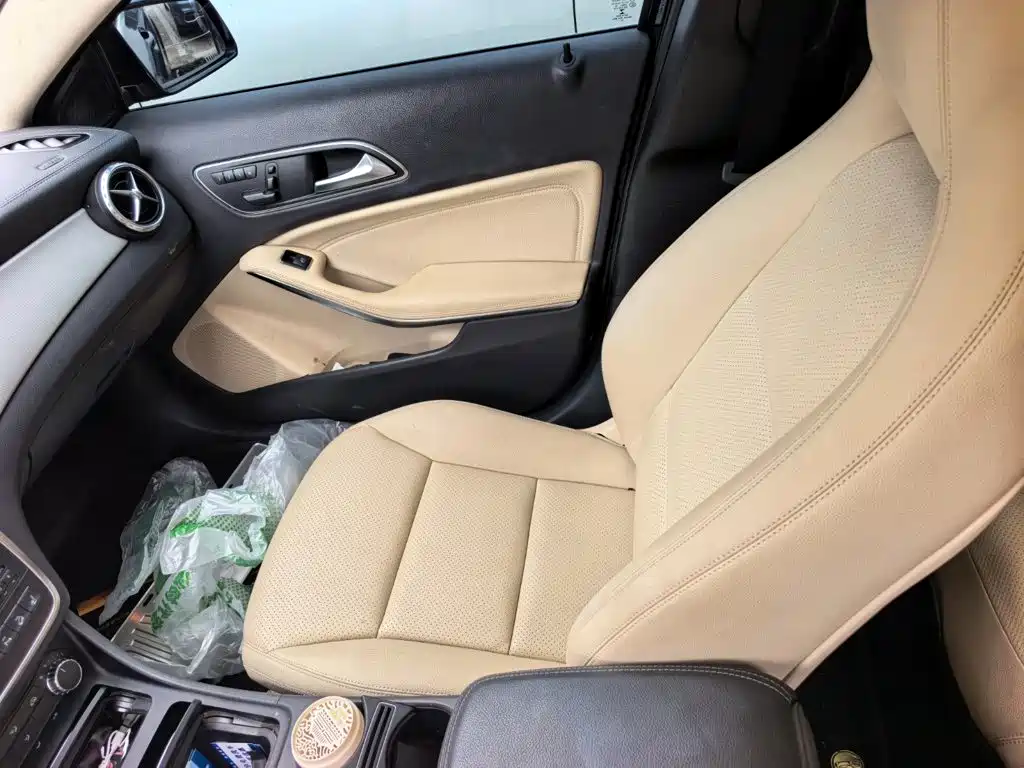 Mercedes-Benz GLA — миниатюра 10