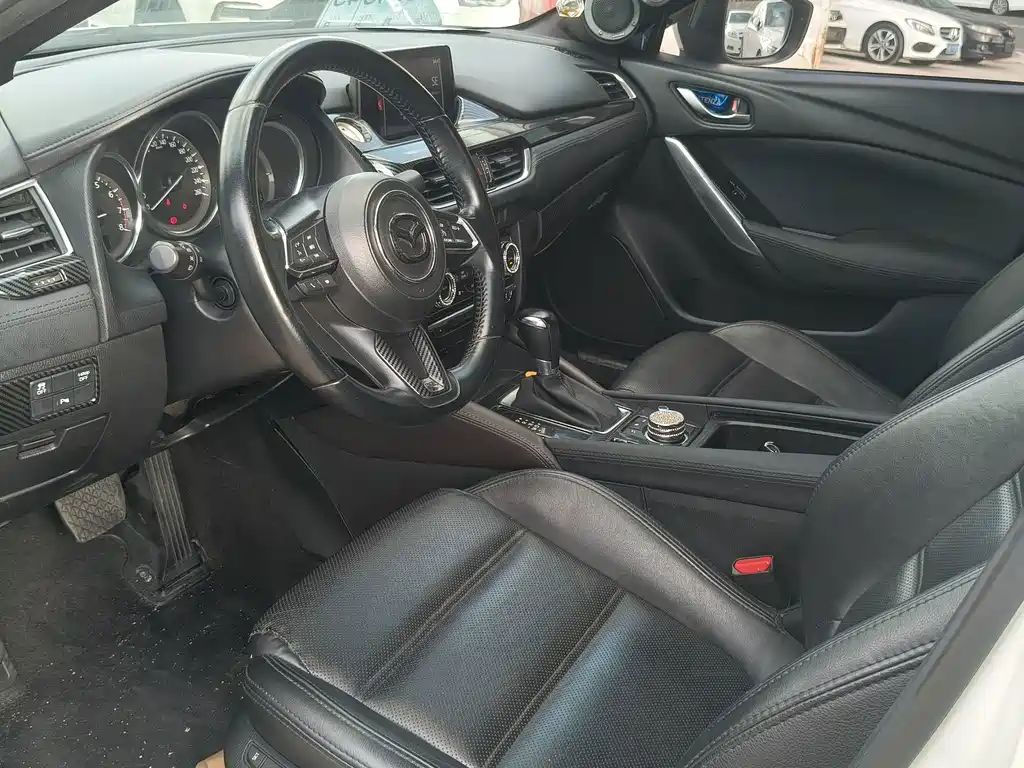 Mazda Atenza — миниатюра 7