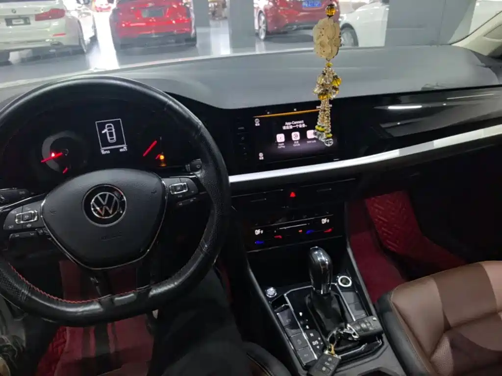 Volkswagen Lavida — миниатюра 10