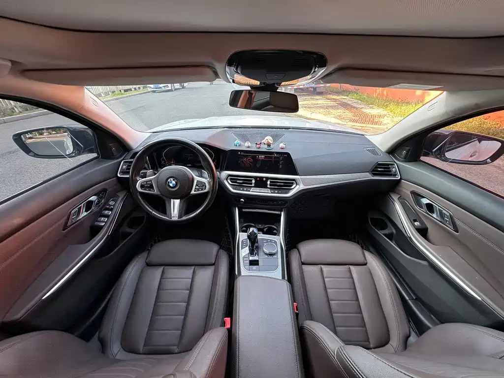 BMW 3 Series — миниатюра 12