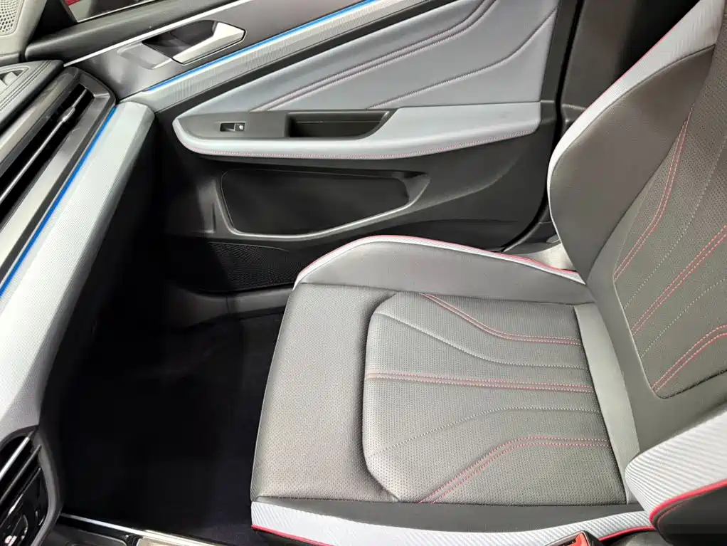 Volkswagen Lamando — миниатюра 13