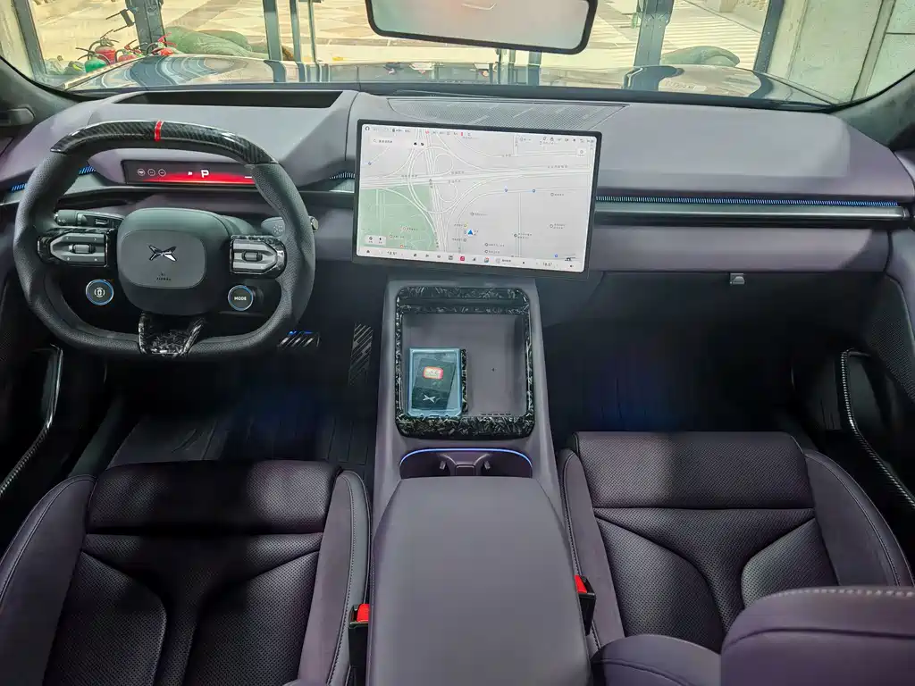 XPeng P7 — миниатюра 9
