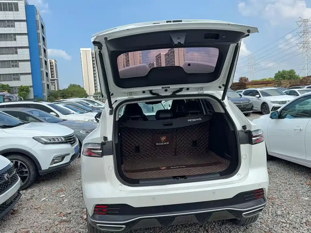 Roewe RX5 — миниатюра 6