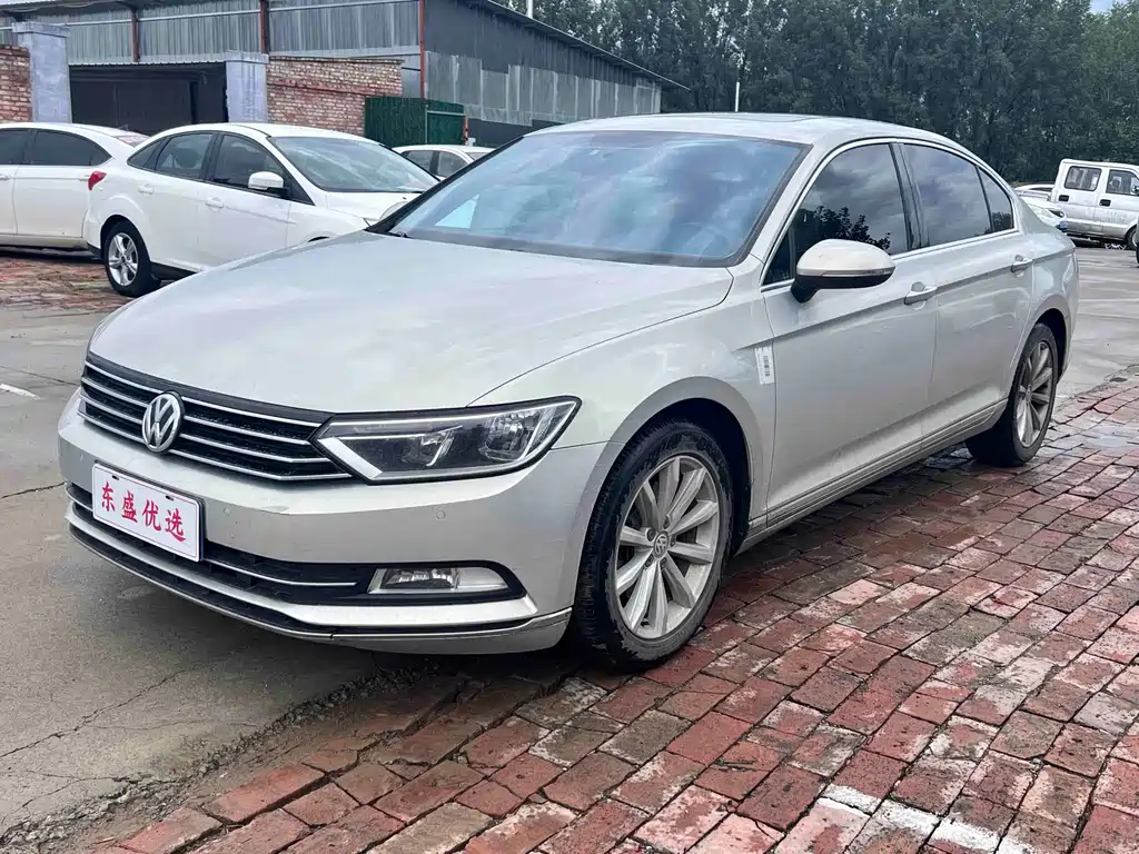 Volkswagen Magotan
