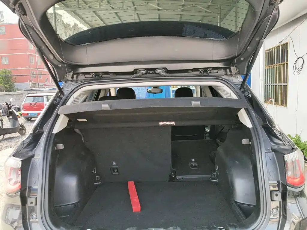 Jeep Compass — миниатюра 15