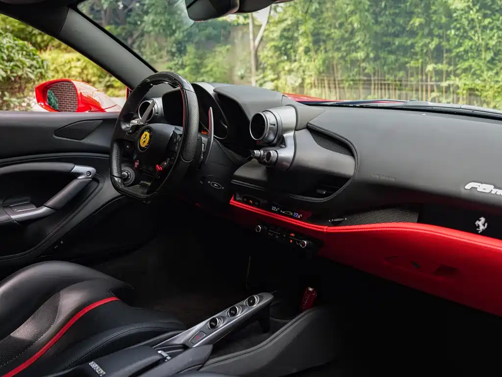Ferrari F8 2019 Tributo 3.9T V8