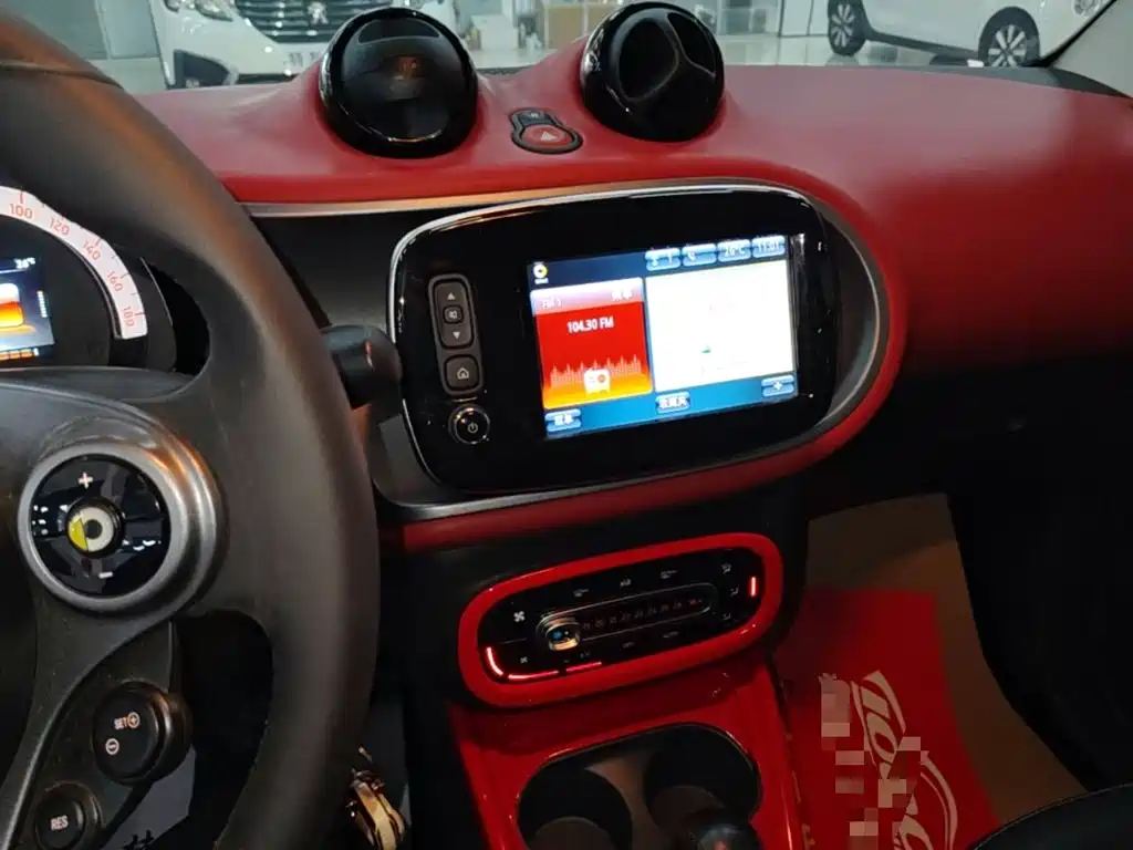 smart Smart Fortwo — миниатюра 13