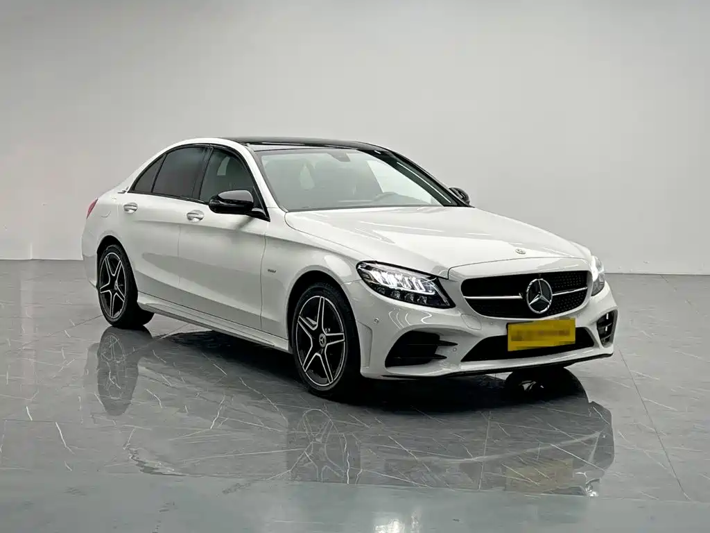 Mercedes-Benz C-Class — миниатюра 8
