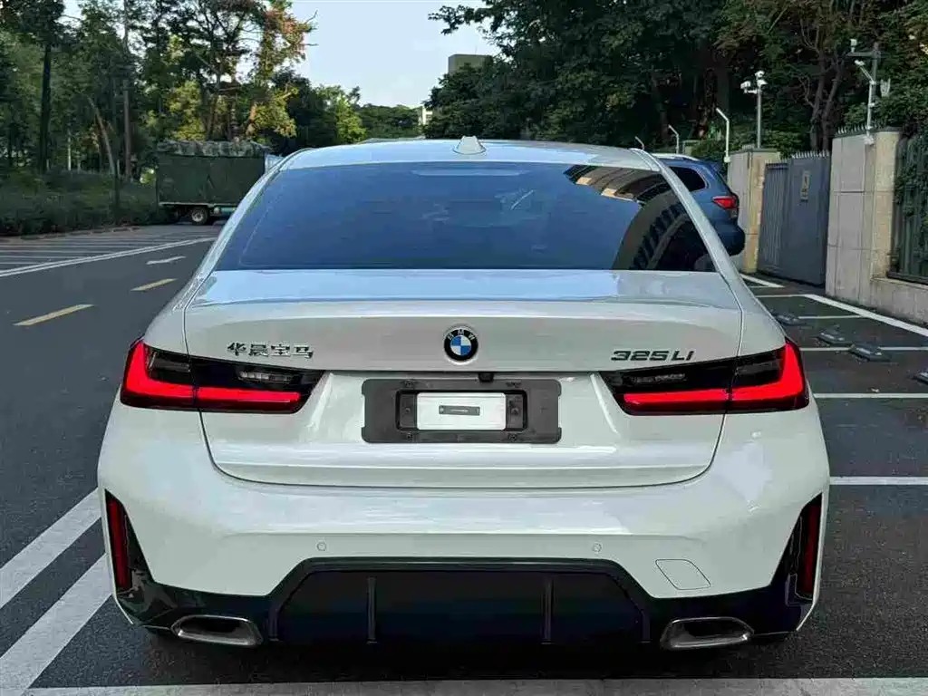 BMW 3 Series — миниатюра 5