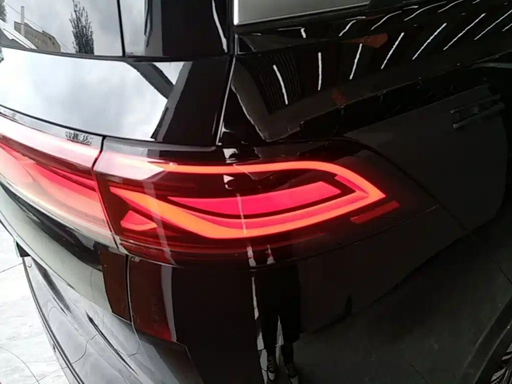 BYD Xia — миниатюра 8