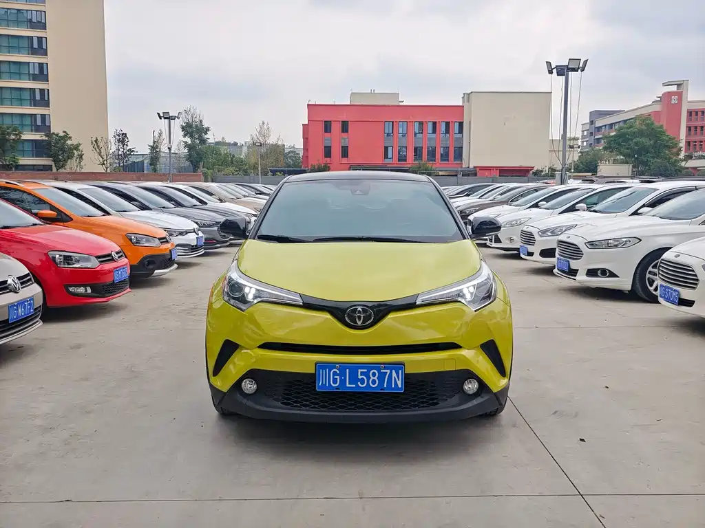 Toyota C-HR — миниатюра 2