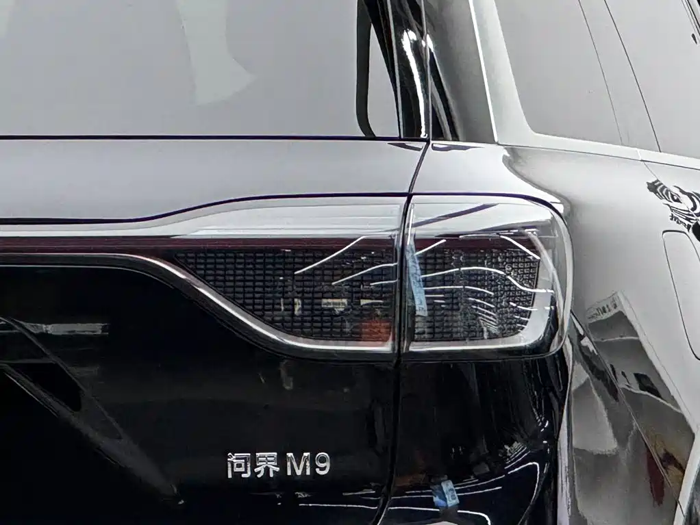 AITO AITO M9 — миниатюра 6