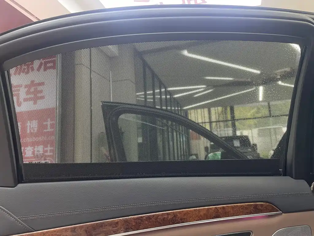 Mercedes-Benz S-Class — миниатюра 24