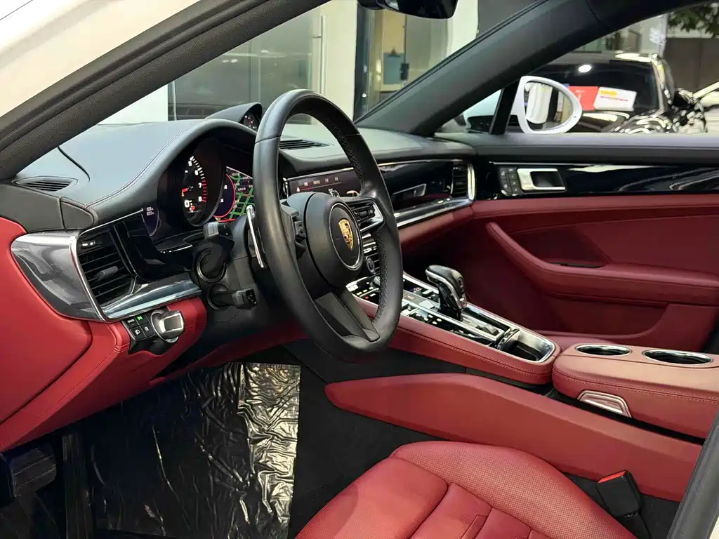 Porsche Panamera — миниатюра 19