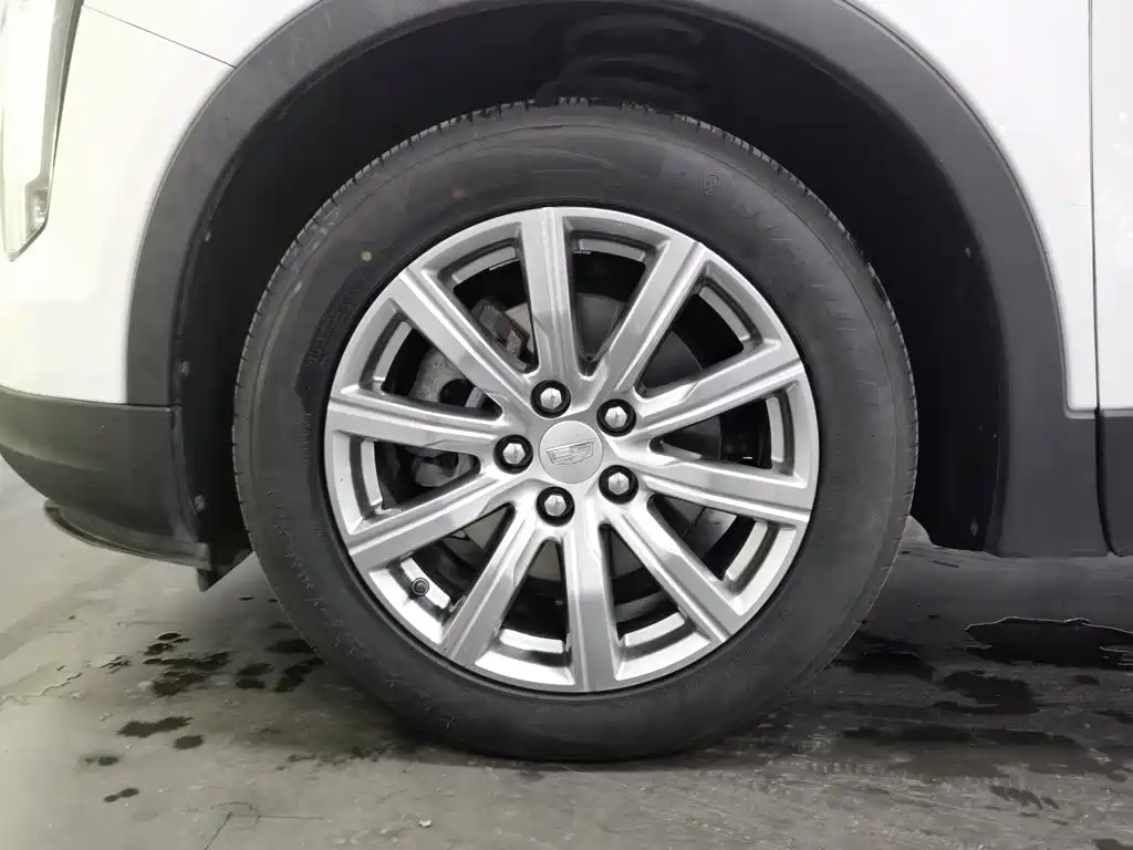 Cadillac XT4 — миниатюра 17