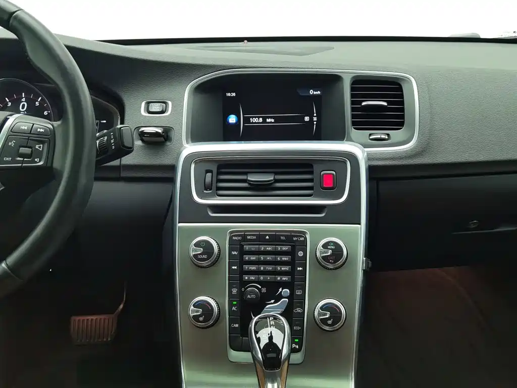 Volvo S60 — миниатюра 12