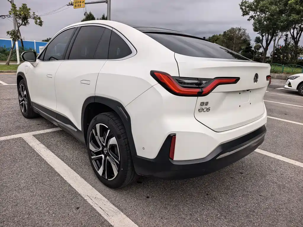 NIO EC6 — миниатюра 8